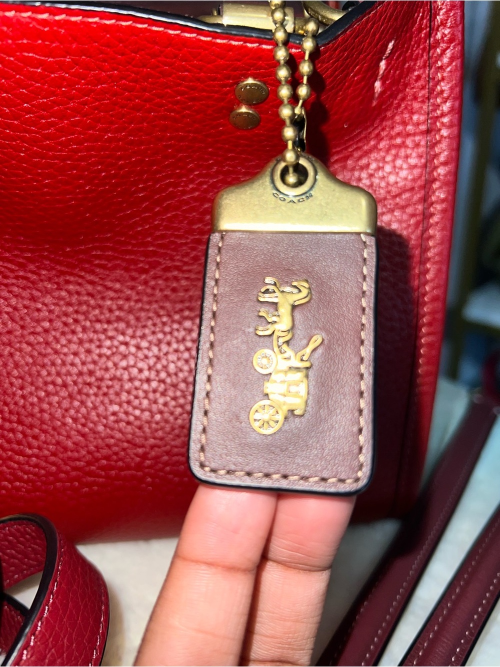 Coach Rogue 25 Red - Picture 2 of 6